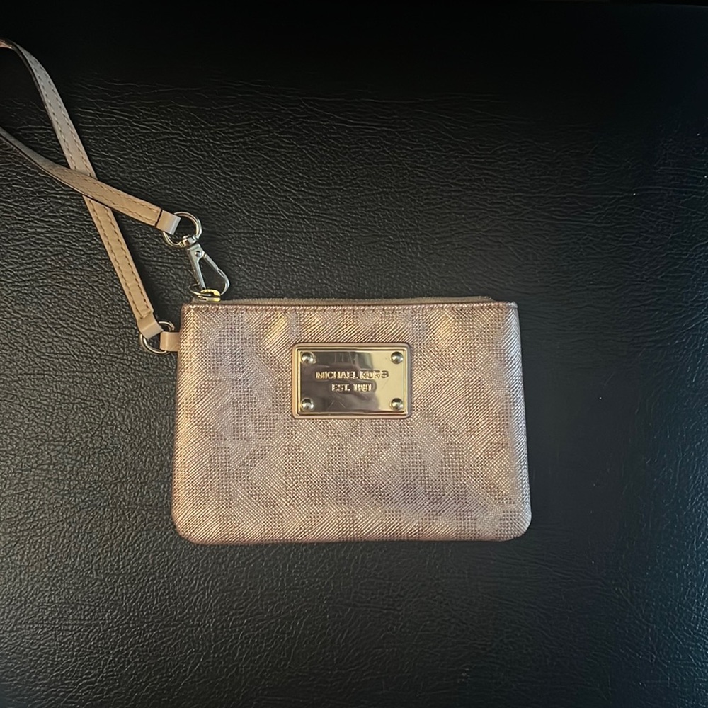 Michael Kors Wristlet